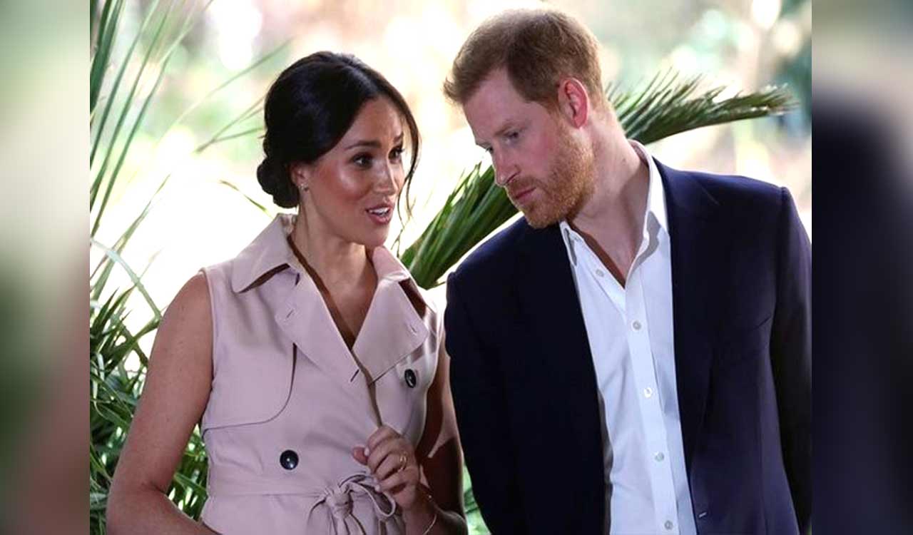 Queen Elizabeth II was concerned that Prince Harry was “over-in-love” with Meghan: Biography