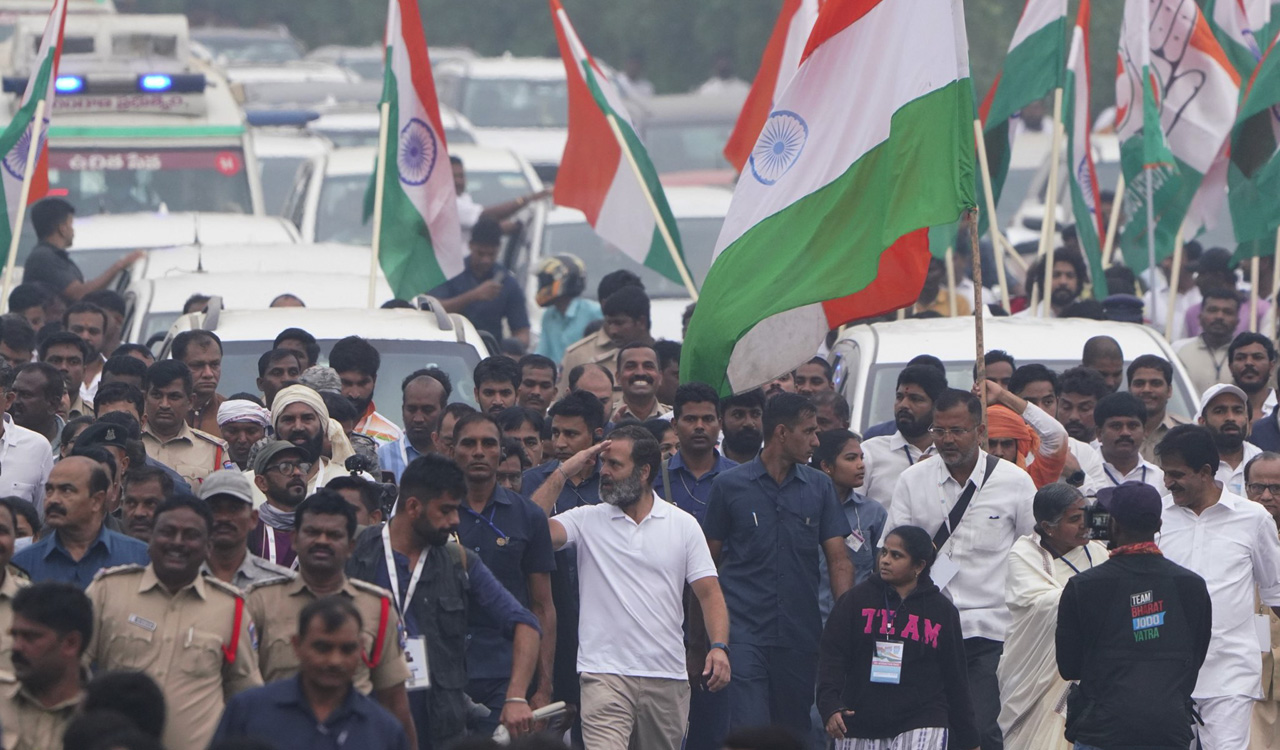 Bharat Jodo Yatra: Traffic flow thrown out of gear in core areas of Hyderabad