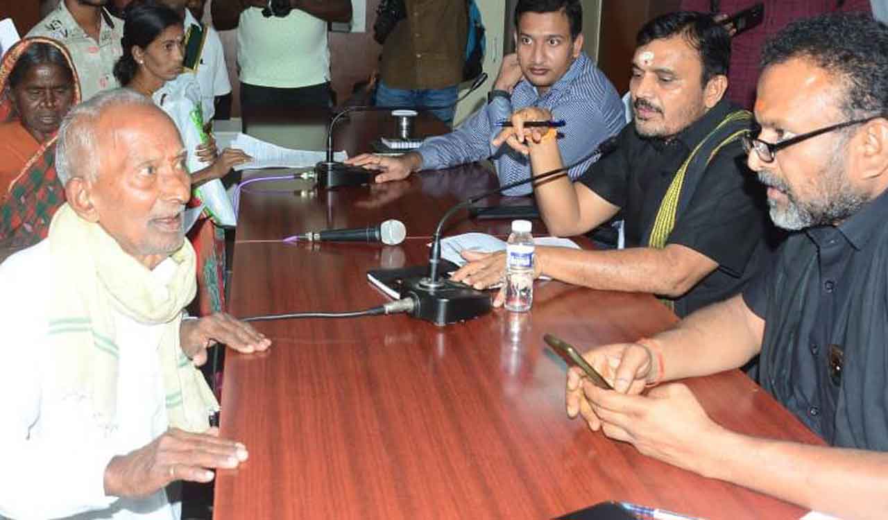 Sangareddy: Revenue officials clear 44,000 complaints on Dharani in fortnight