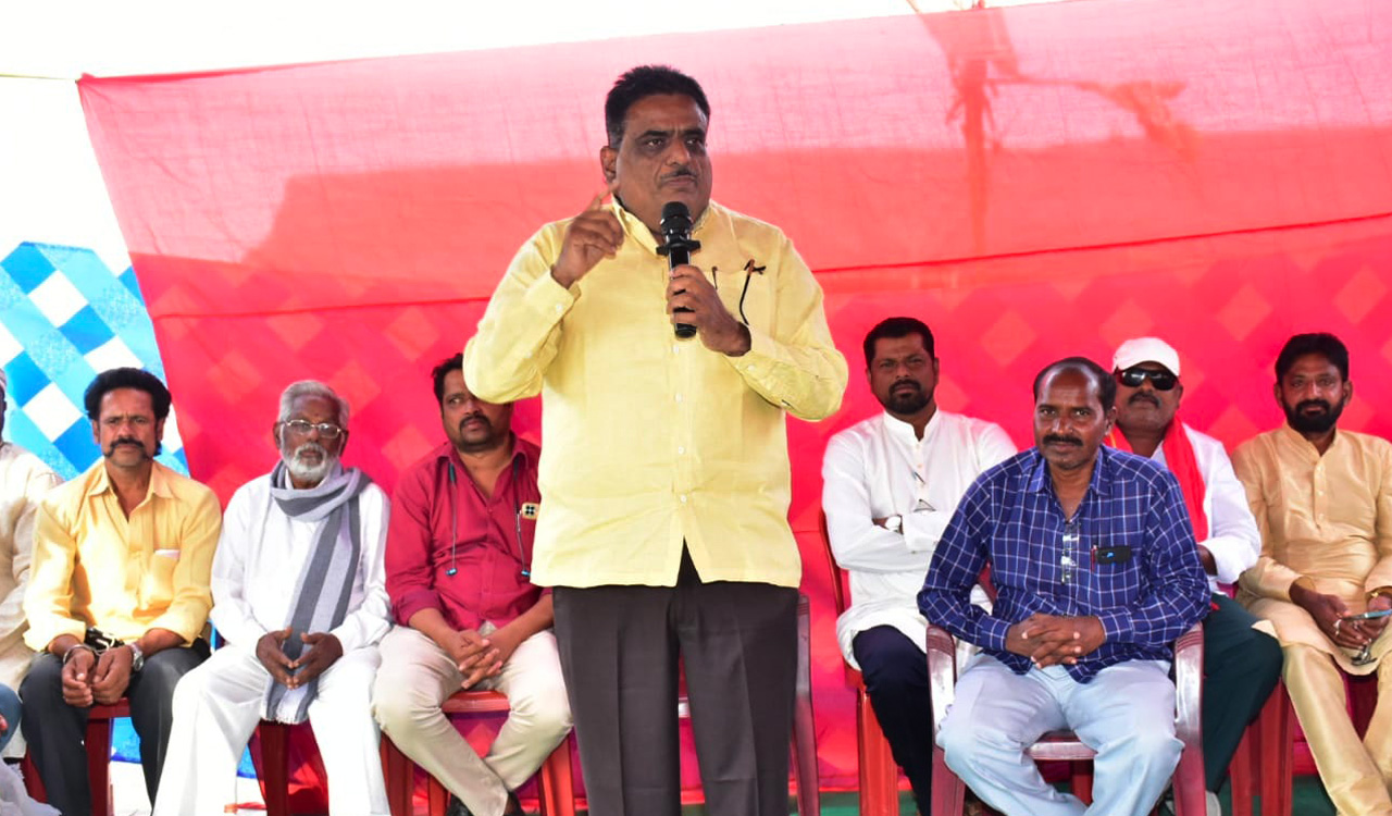 Make ‘Chalo Raj Bhavan’ on December 7 huge success, says CPI leader Srinivas Rao