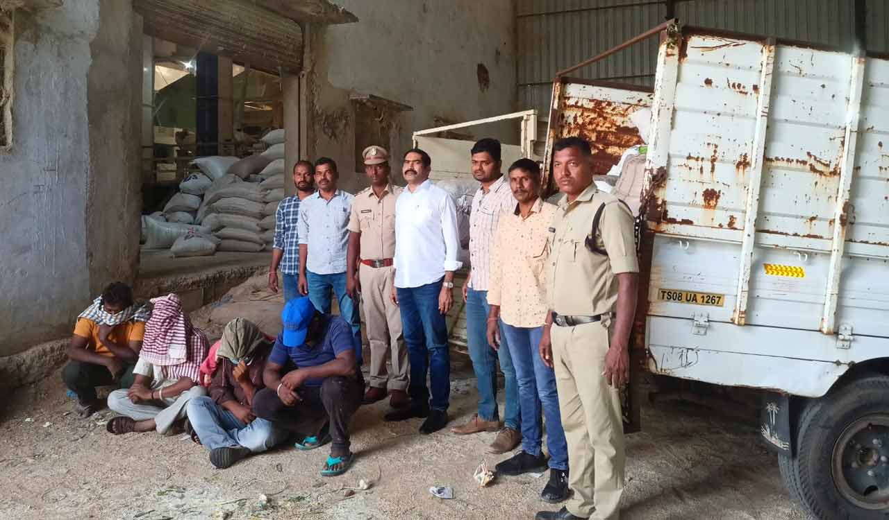 Task Force arrests five, seize PDS rice worth Rs 5.53 lakh in Warangal