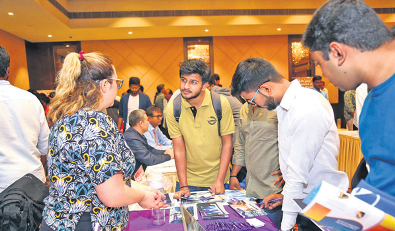 Destination USA: SEVIS fee must before visa interview