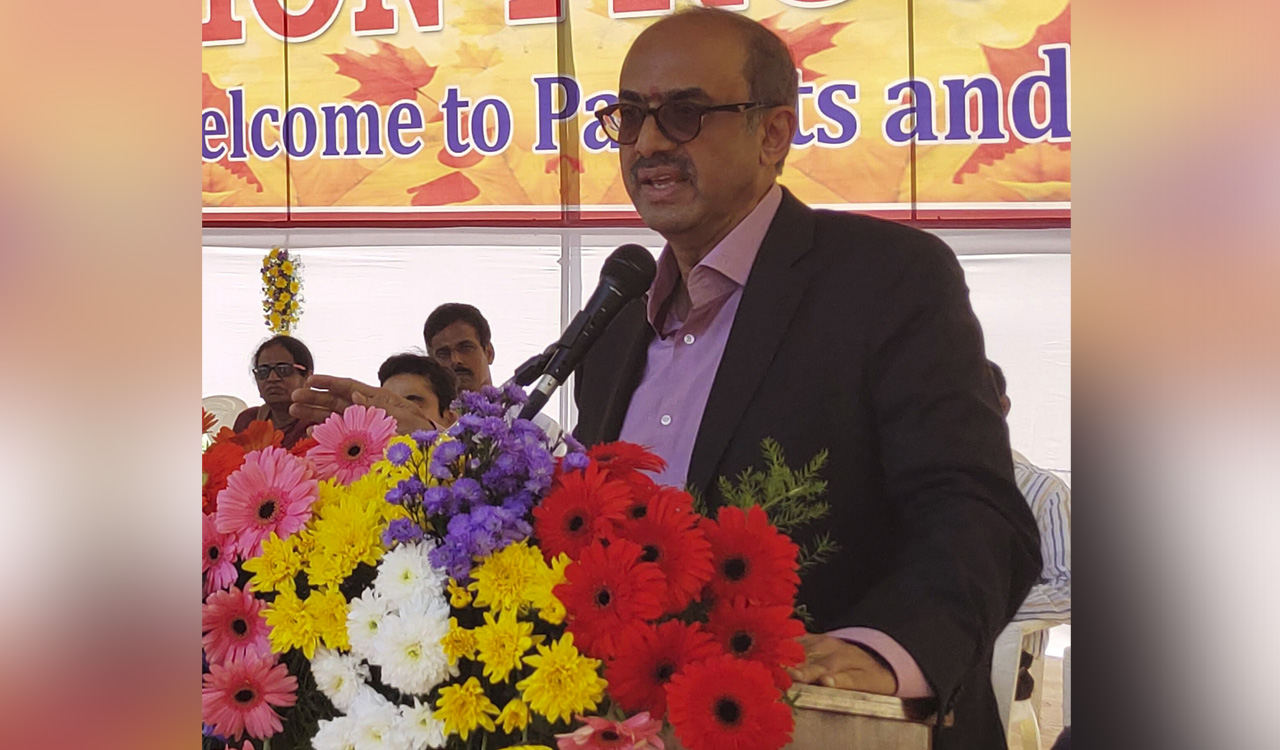 Hyderabad: VNRVJIET holds induction programme for students on Thursday