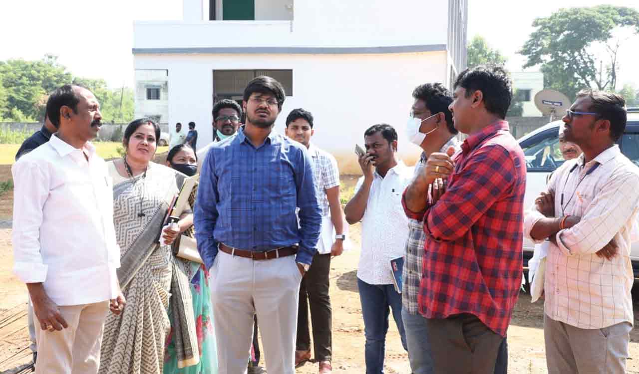 Khammam Collector tells officials to speed up BC Bhavan works