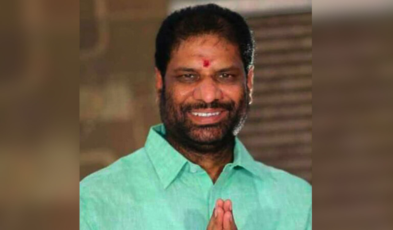 MP Ravichandra objects to caste colour being given to Kavitha-Aravind issue