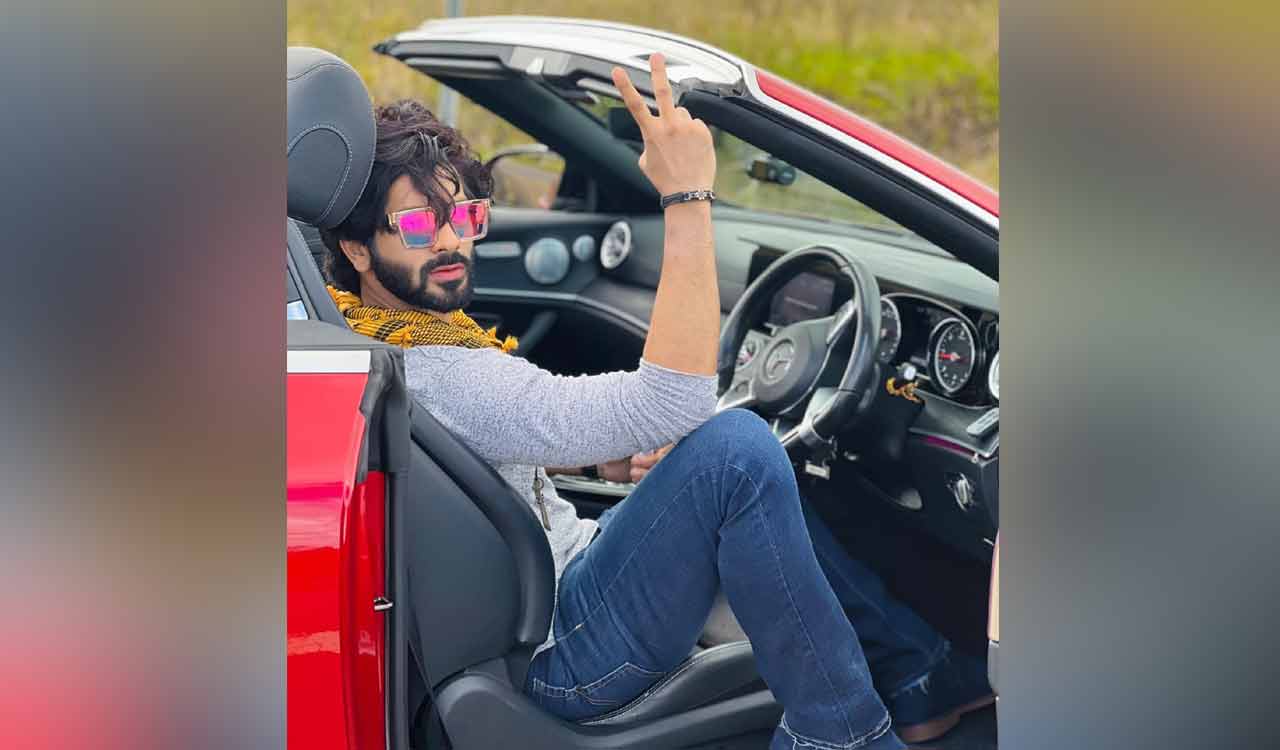 Vardhan Puri shot for two music videos across India and Mauritius in a span of 36 hours