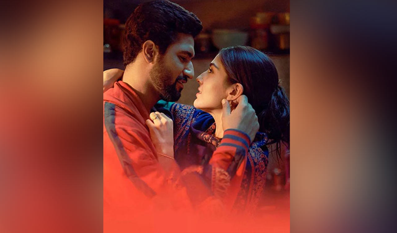 Vicky Kaushal, Sara Ali Khan’s unseen pictures from sets of Laxman Utaker’s next goes viral