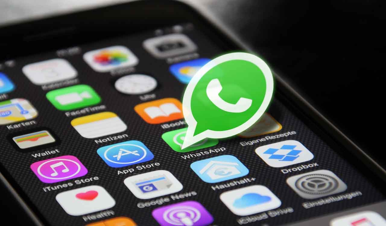 WhatsApp launches ‘forward media with caption’ feature on iOS