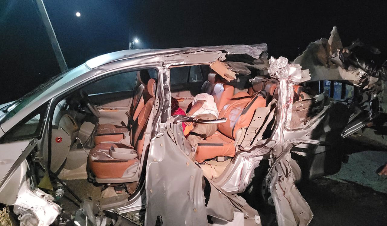 Three killed, six others injured in road accident near Warangal