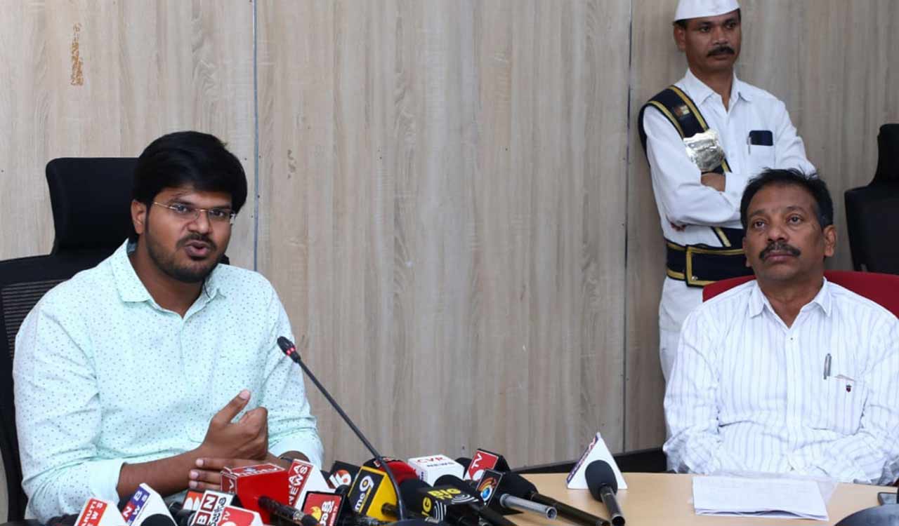 Special drive to enroll new voters in Khammam district