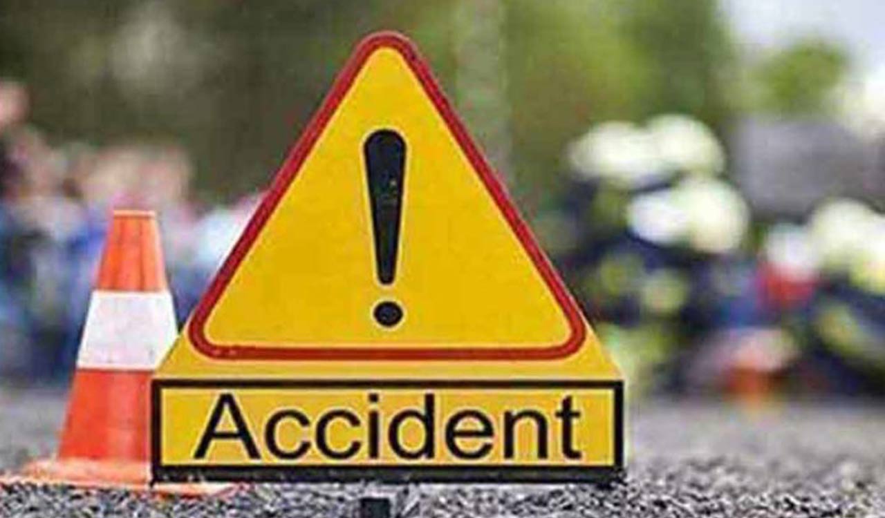Unidentified man crushed to death by sand lorry in Kothagudem