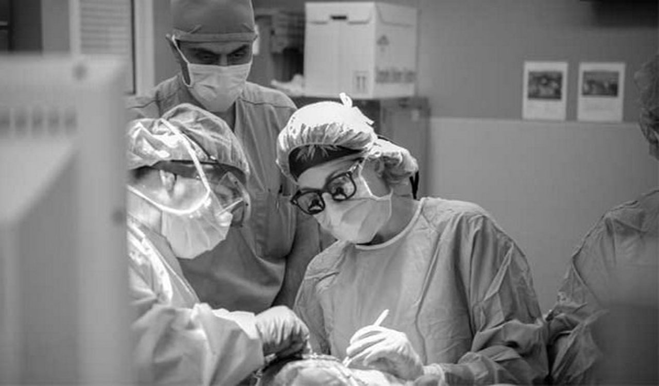 Success story of First female neurosurgeon from Muslim community in India