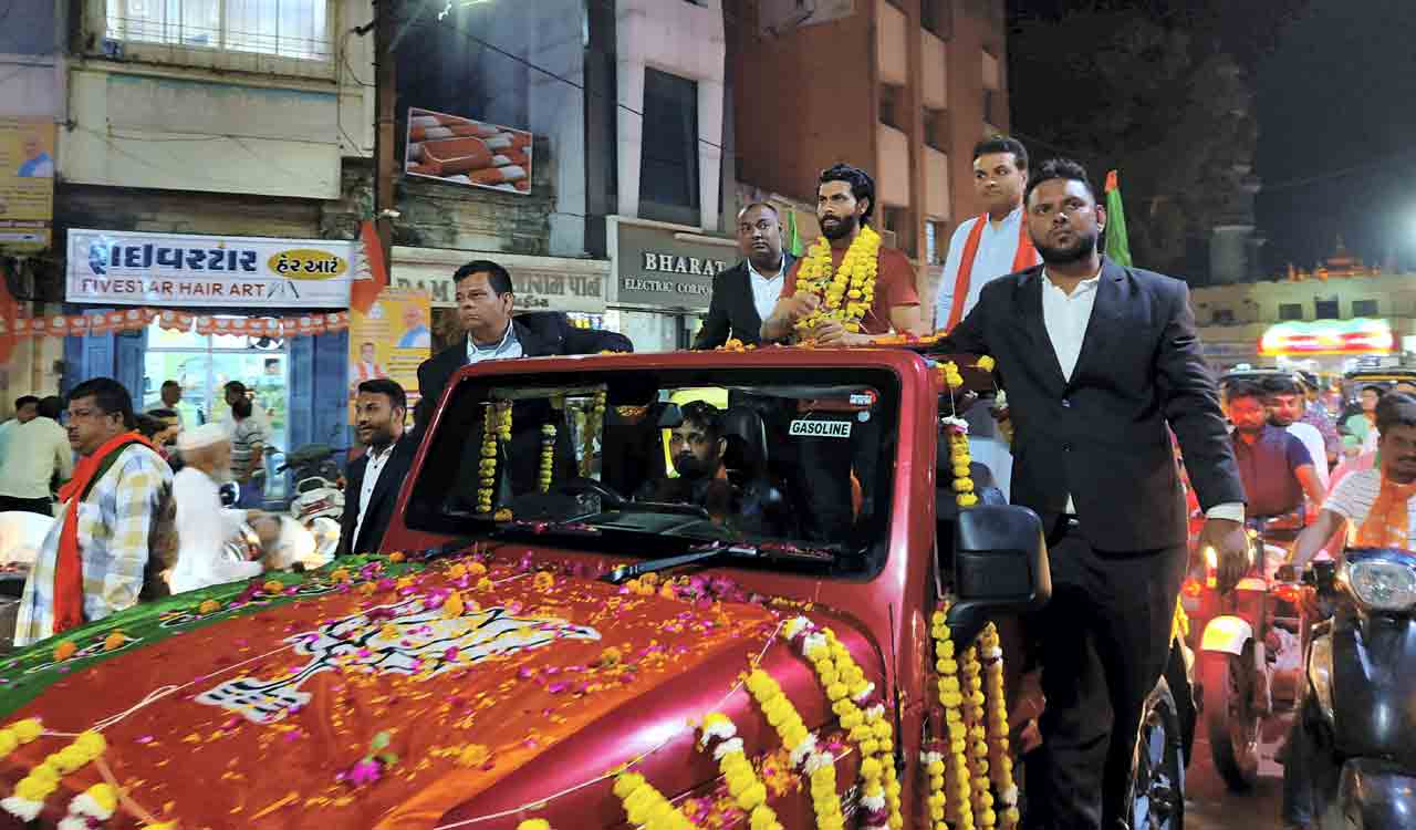 Gujarat polls: Ravindra Jadeja, sister bat for different parties in battle of Jadejas