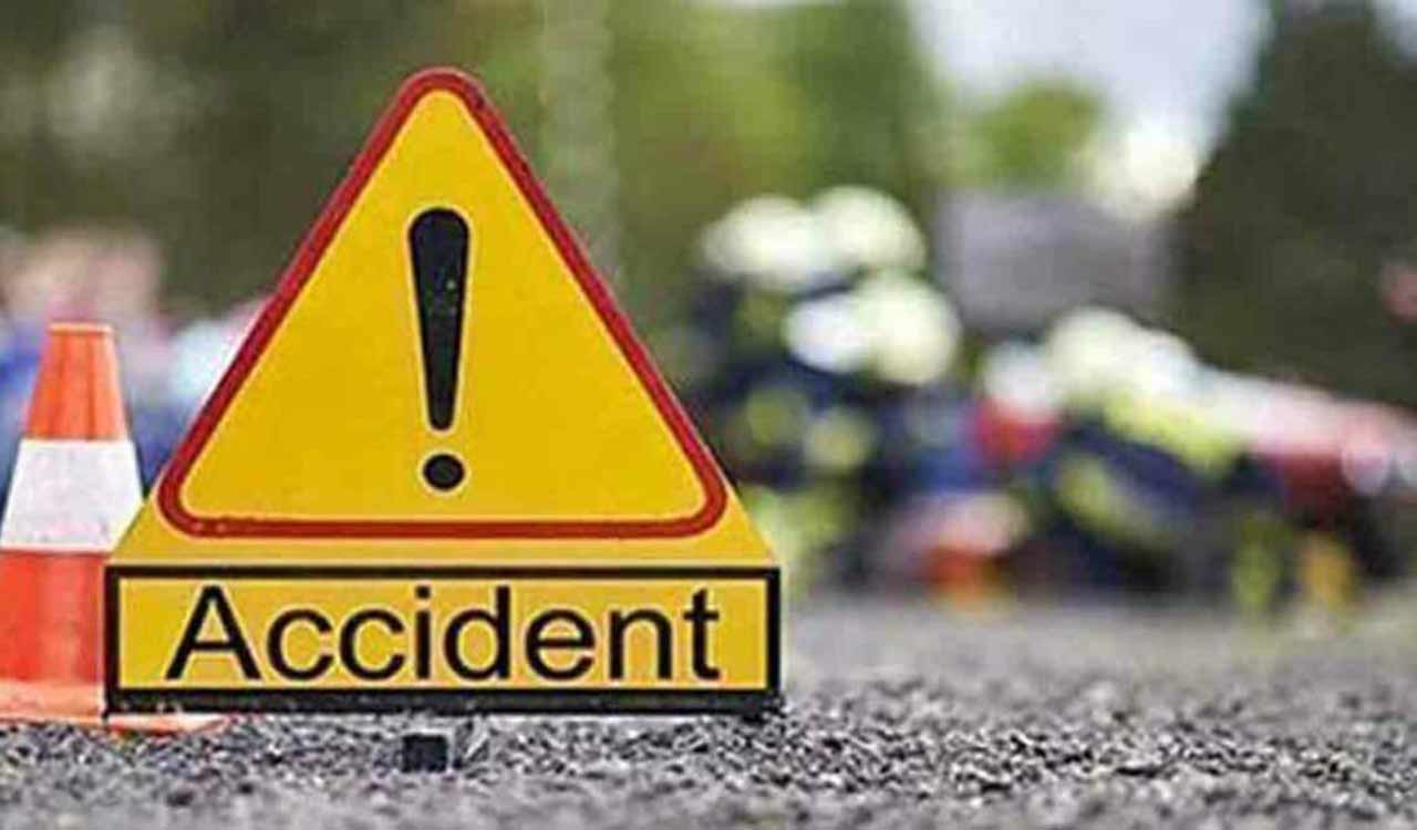 Two killed in different road accidents in Hyderabad