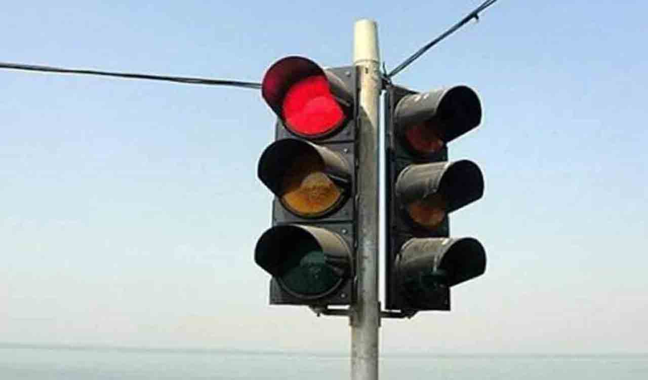 Formula E Race track works: Traffic diversions at Necklace road on Sunday