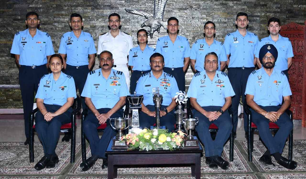 Hyderabad: Graduation ceremony of 143 ATSS, 108 ATM & AL course held