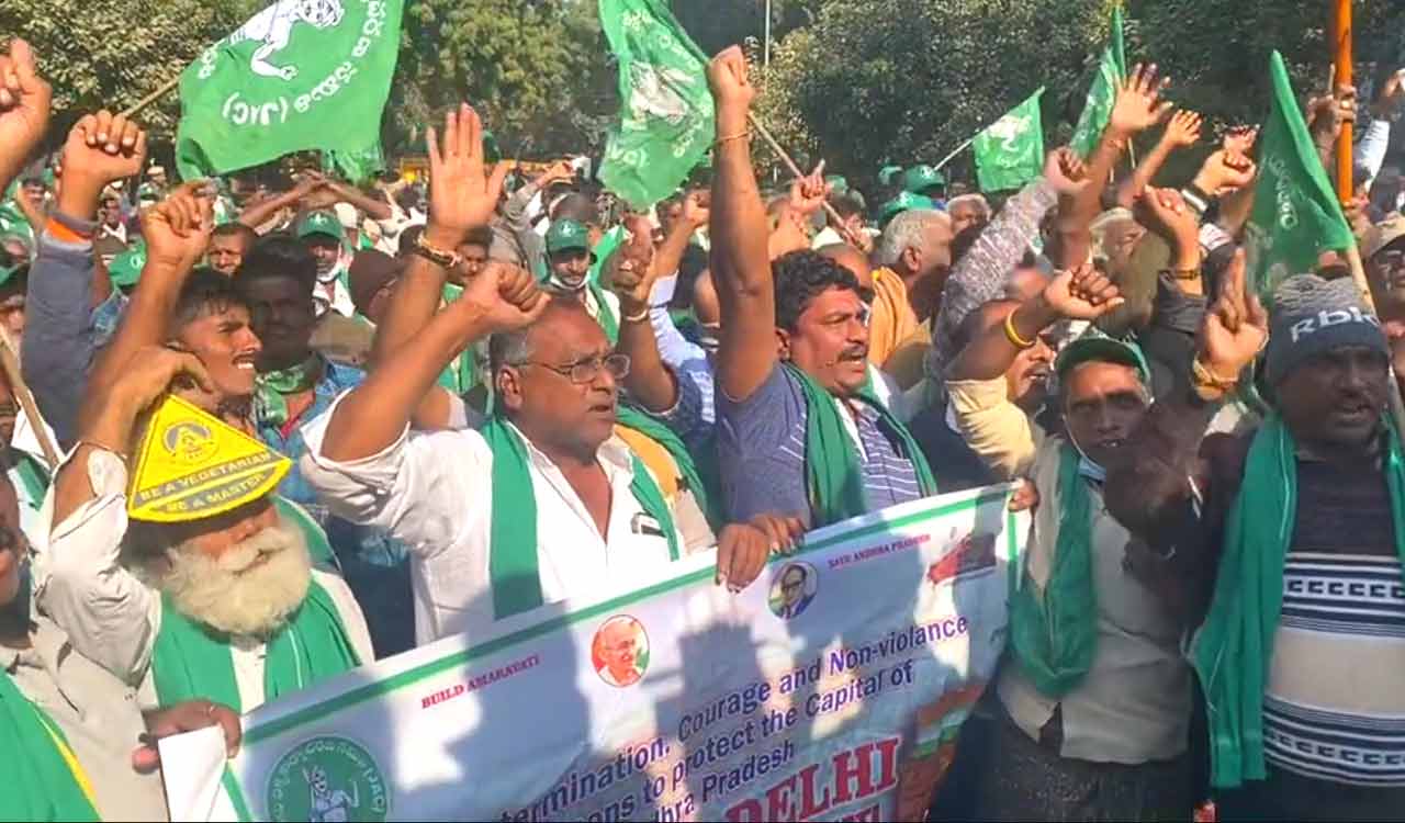 Amaravati Farmers Take Protest Over Three Capitals To Delhi-Telangana Today