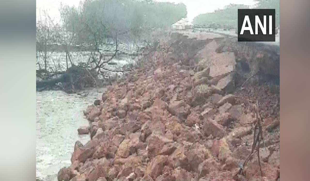 Cyclone Mandous: Kakinada-Uppada road damaged in Andhra Pradesh