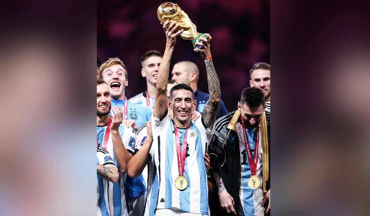 Football: World Cup winner Angel Di Maria to reconsider Argentina retirement