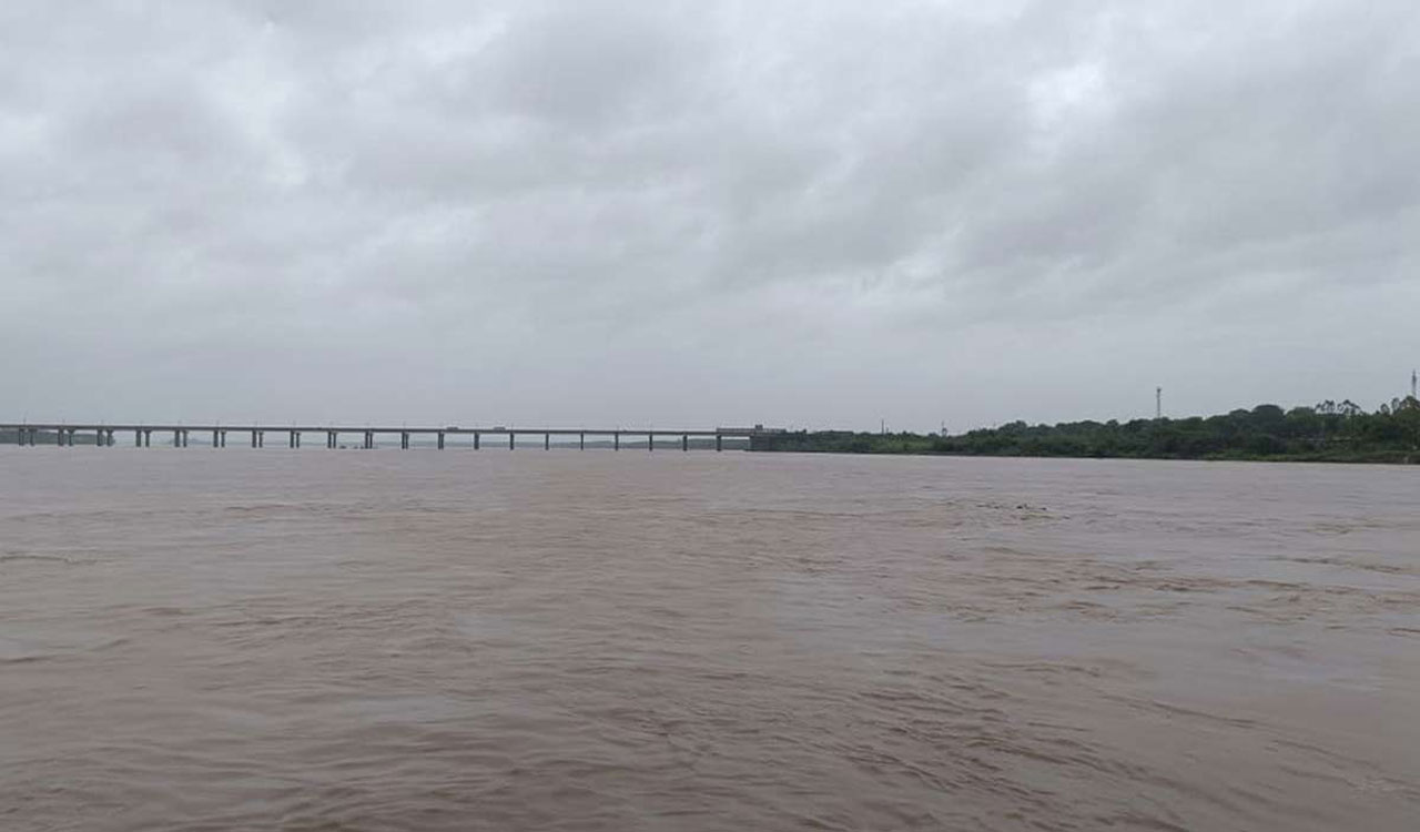 Lack of consensus among stakeholder States delaying grand anicut link project