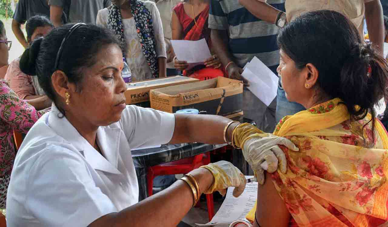 India records 135 new COVID-19 cases, two fatalities