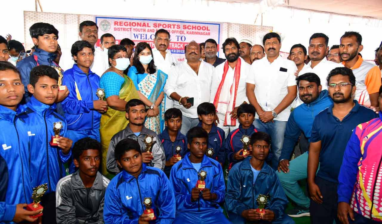 Sports minister assures to setup cricket stadium in Karimnagar