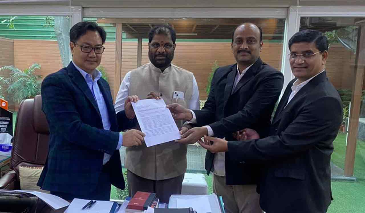 Khammam advocates want Advocates Protection Bill introduced in Parliament