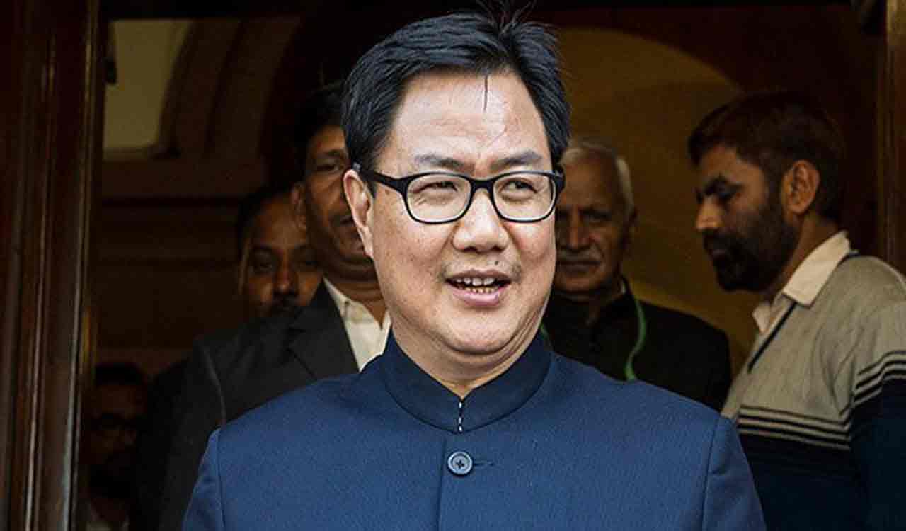 “Donate for Dynasty”: Union Minister Kiren Rijiju slams Congress for its crowdfunding campaign