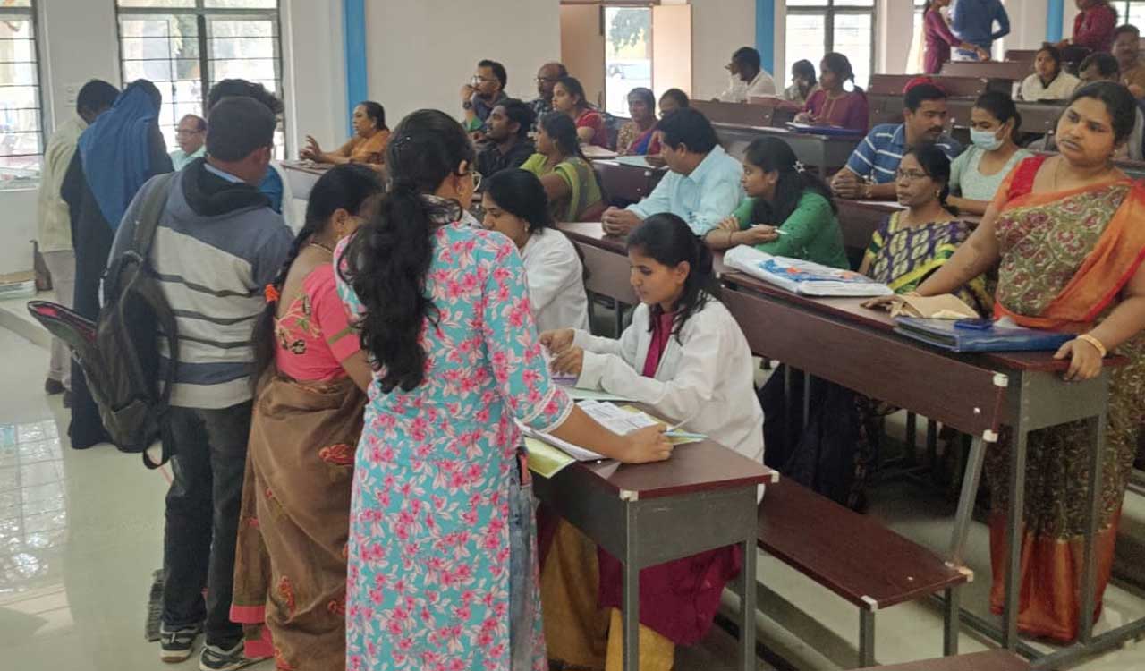 Telangana: 90 students take admissions in Mancherial Medical College