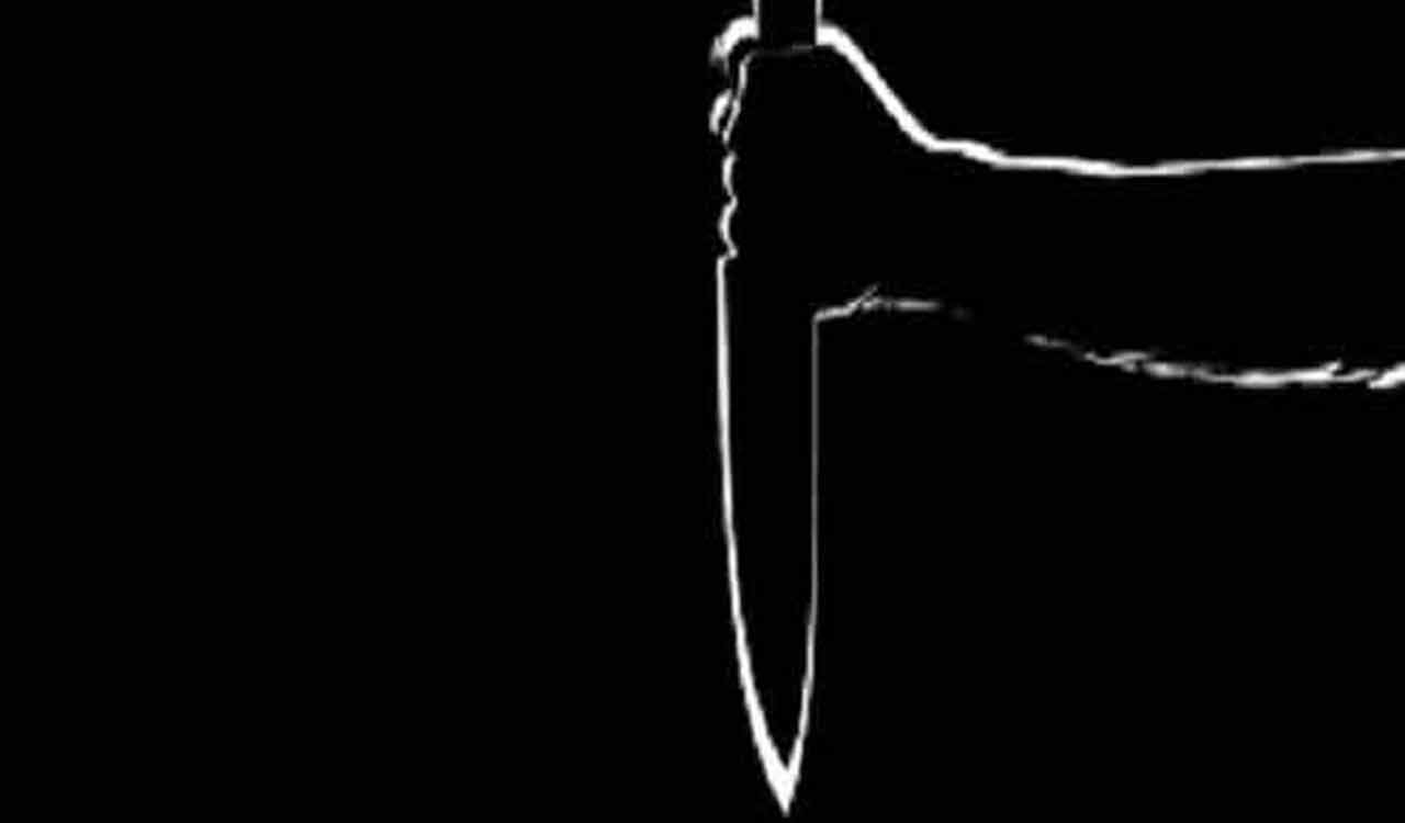 Telangana: Man attacks mother, wife with sickle in Husnabad