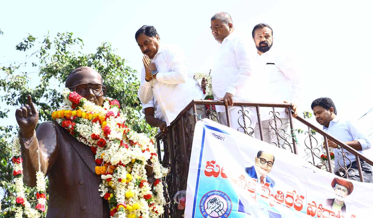 Centre conspiring to end reservation regime: Minister Errabelli