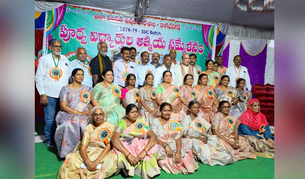 NRI alumni join hands to develop ZPHS Kaghaznagar