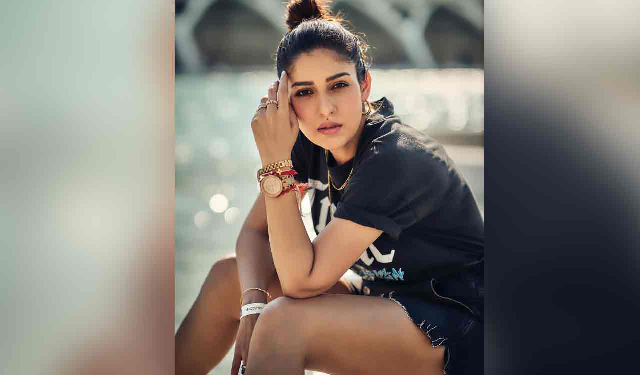 These A-list actors don’t have official social media accounts 