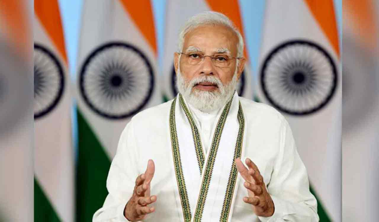 PM Modi greets people on Christmas