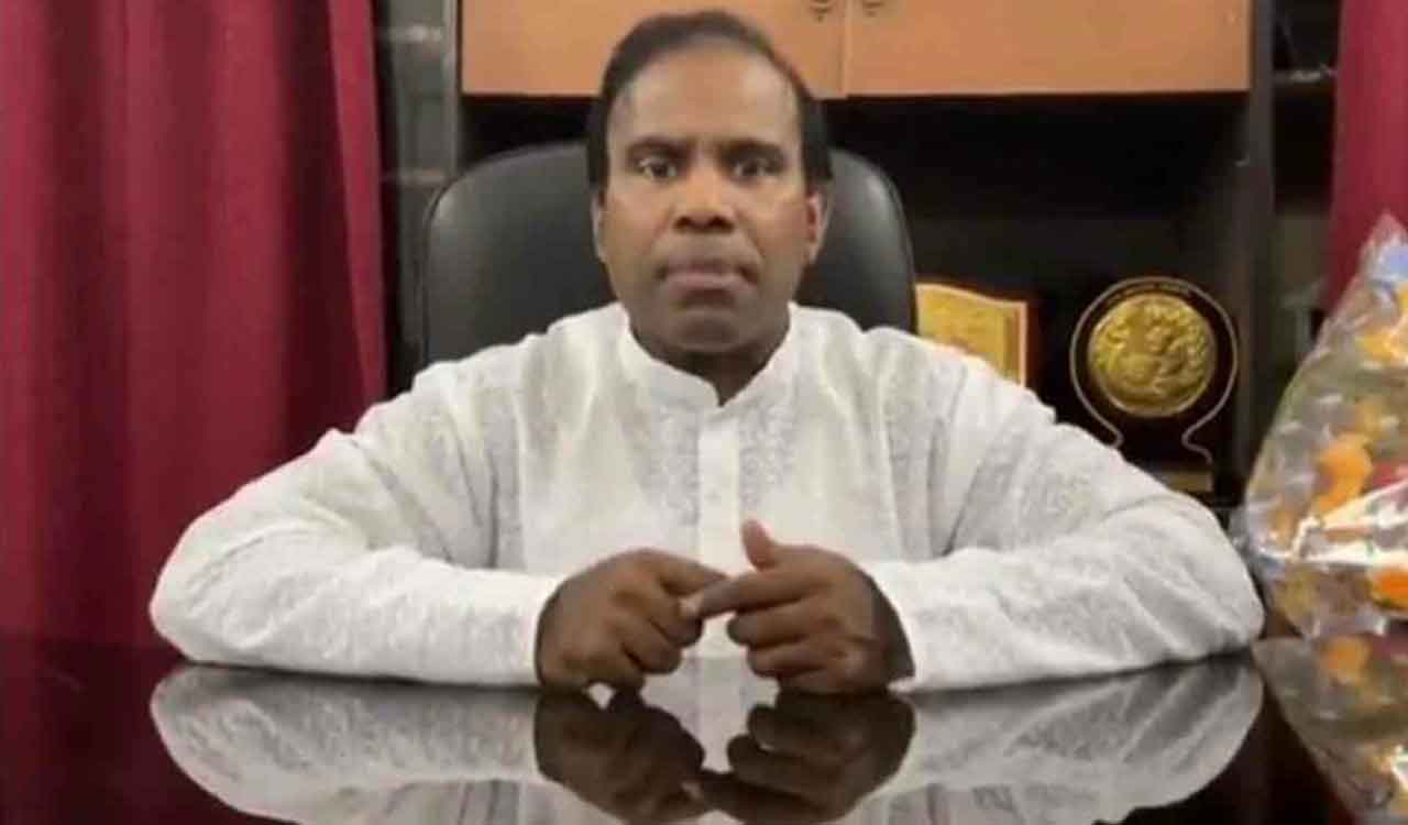 KA Paul blames Sharmila for taking out padayatra in Telangana