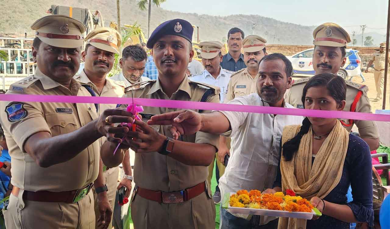 Peddapalli cops open Druva school for children of brick kiln labourers
