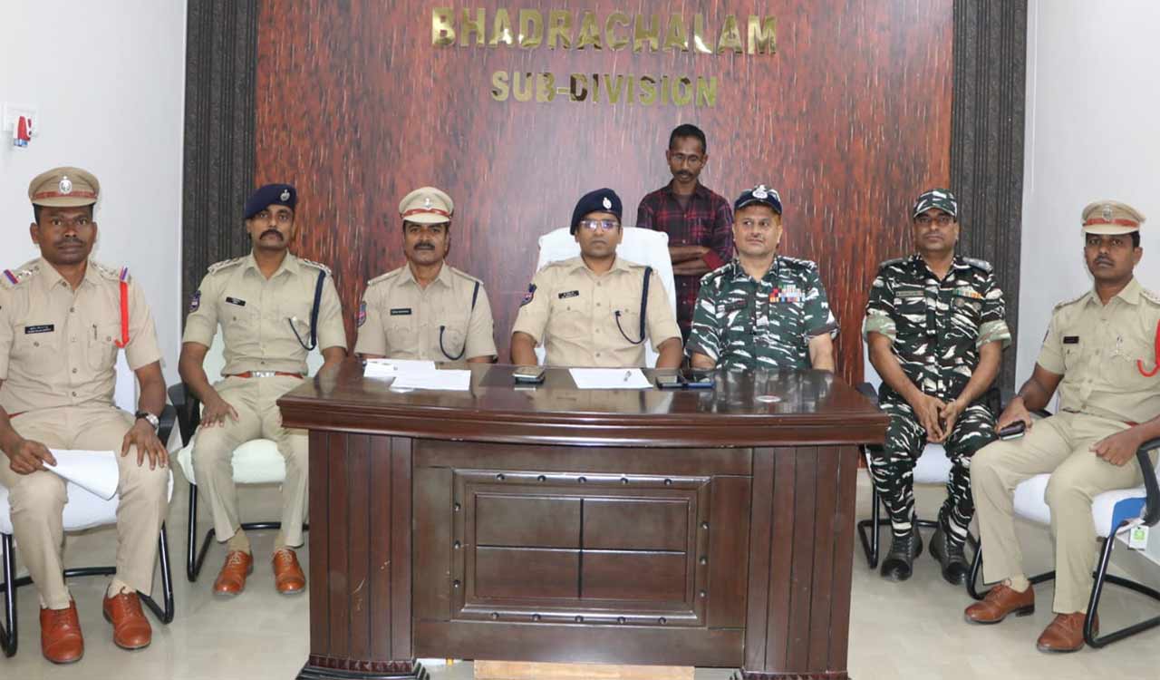 Police arrest Maoist at Cherla in Kothagudem