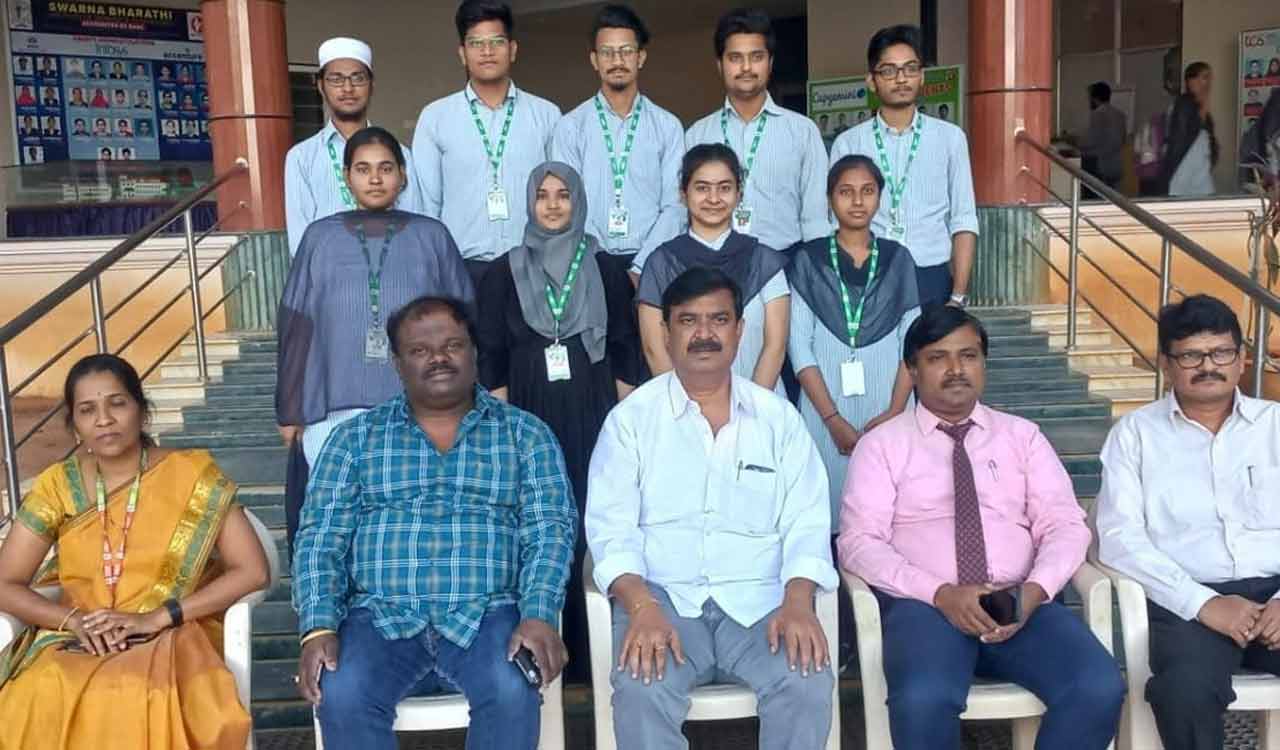 250 graduates attend ICICI job mela in Khammam