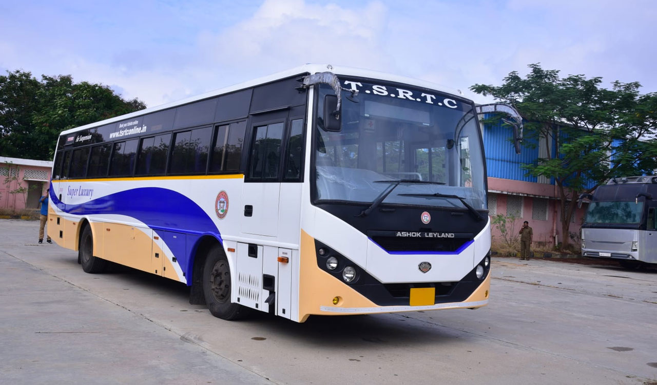 TSRTC’s new super luxury buses equipped with smart features