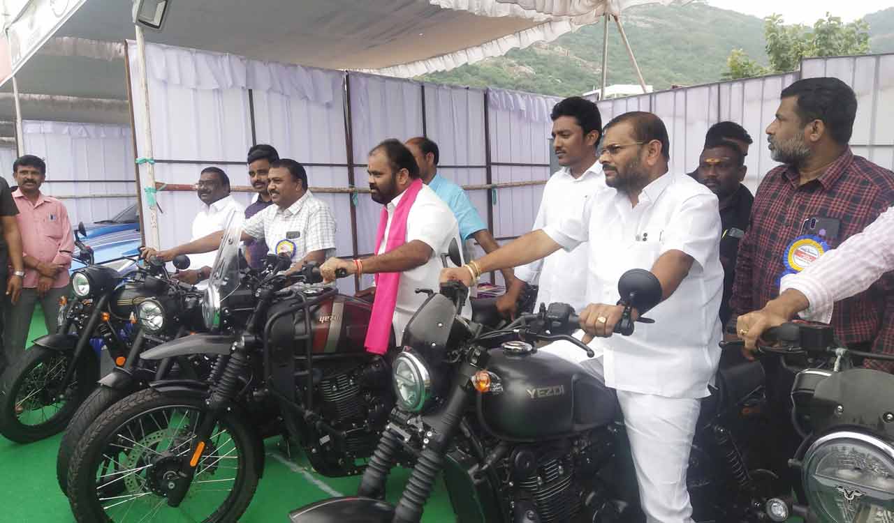 Telangana Today-Namasthe Telangana Auto Show begins in Nalgonda