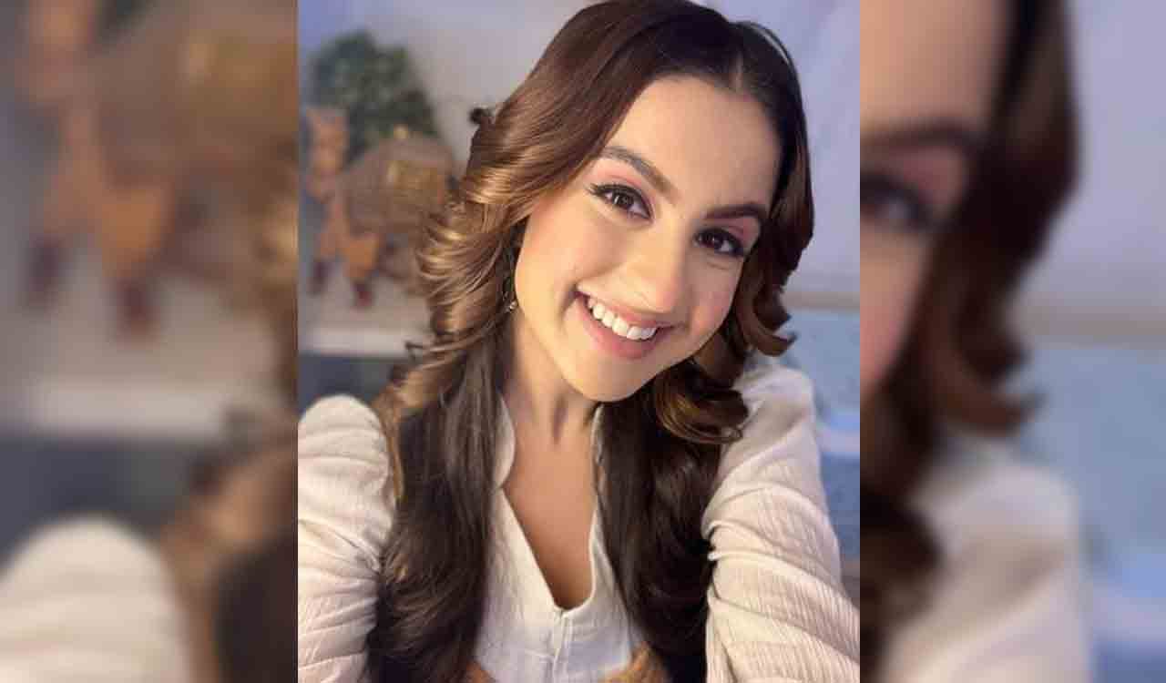 Tunisha Sharma commits suicide on sets of a TV serial