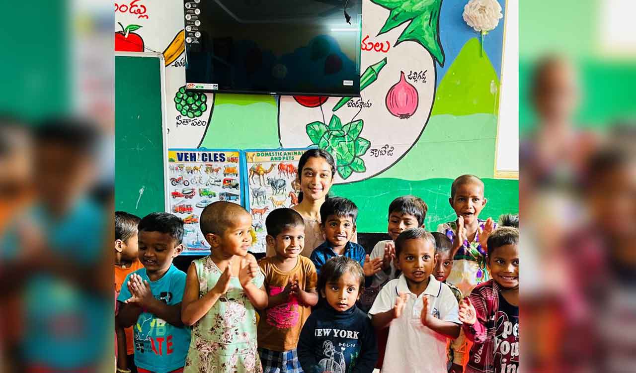 Hyderabad: Students donate TVs to Anganwadi Centre