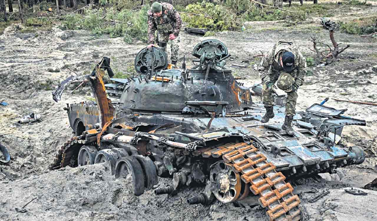 Opinion: West finally gets clever about Russia