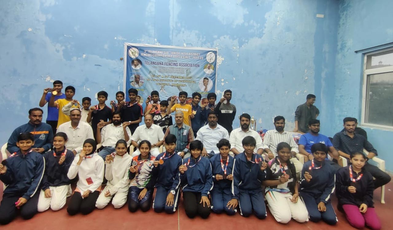 Chaitanya, Vaishnavi impress at U-14 Inter-District Fencing Championship