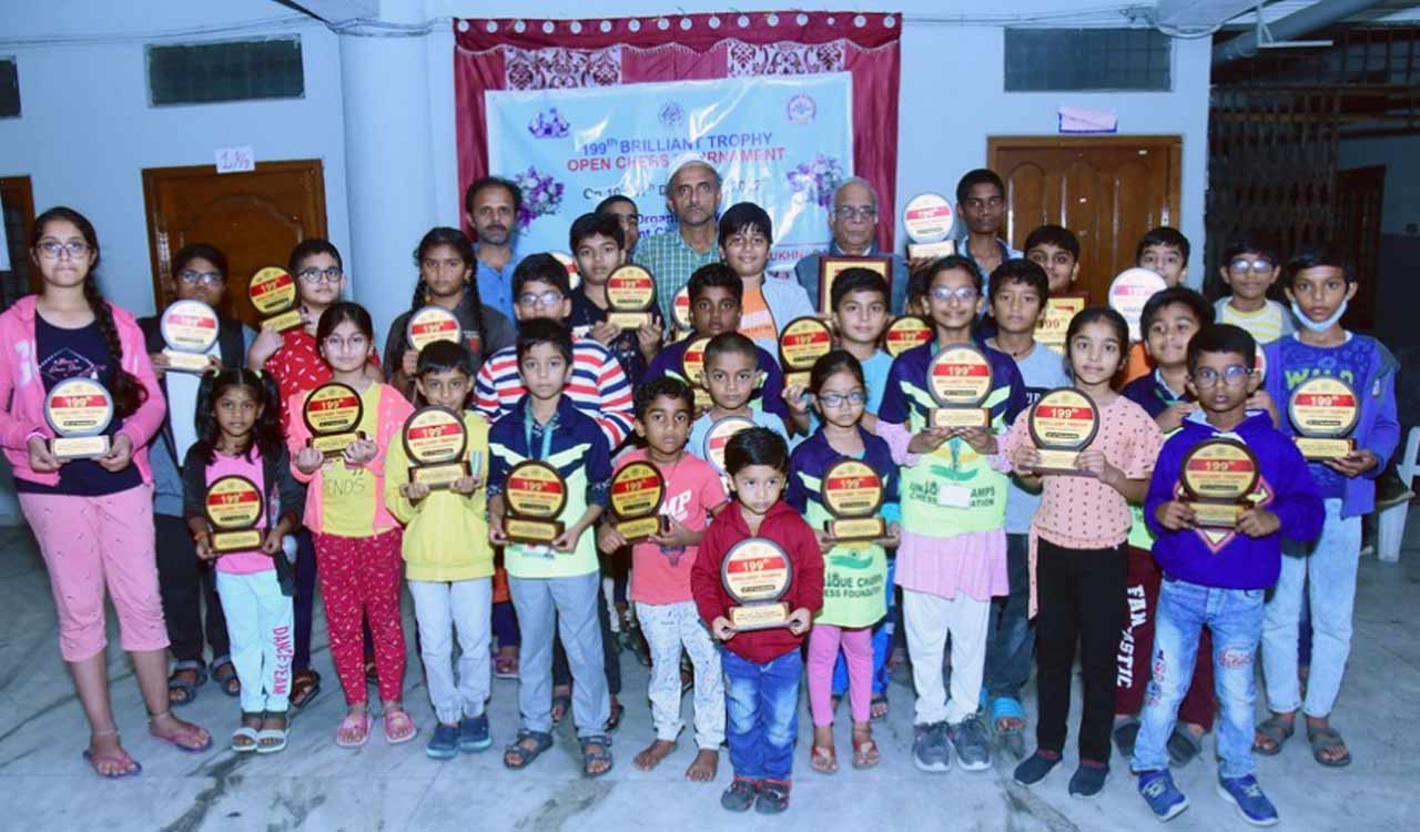 Hriday, Perumallu hog limelight at Brilliant Trophy Chess Tournament