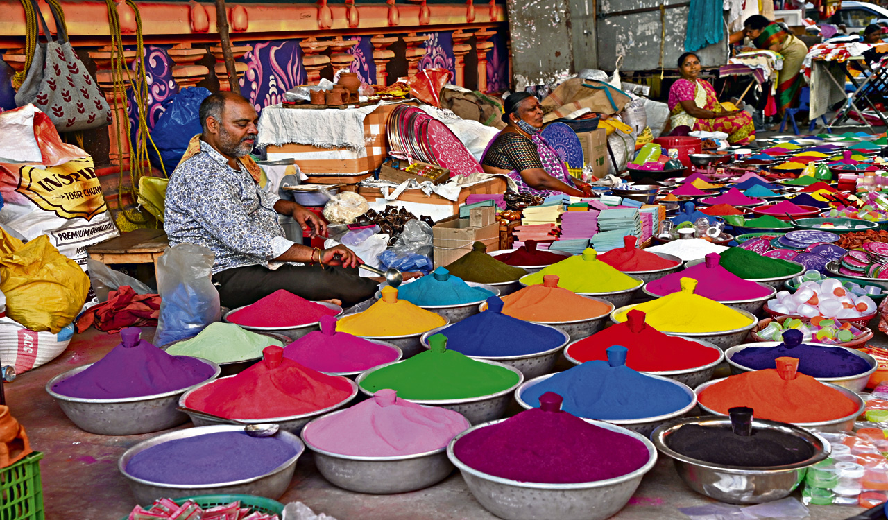 Hyderabad preps up for New Year festivities