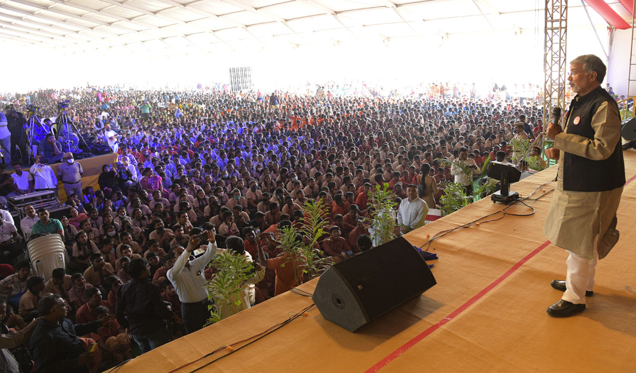 Kailash Satyarthi stresses for more stringent laws to protect child rights