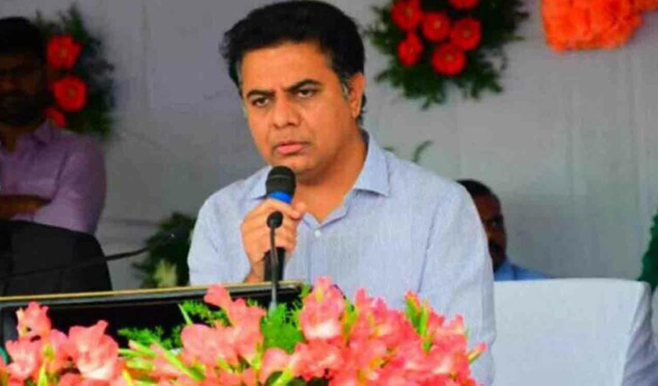 KTR slams Kishan Reddy for celebrating early in MLAs poaching case