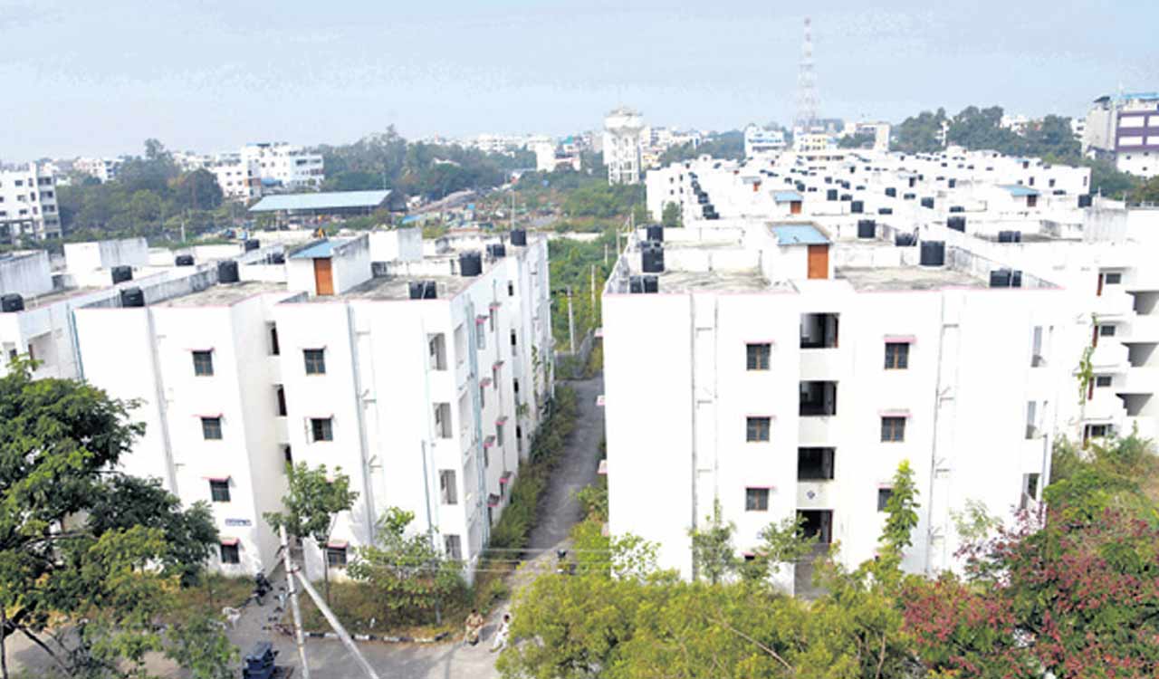 Officials delay list of 2BHK beneficiaries in Warangal West