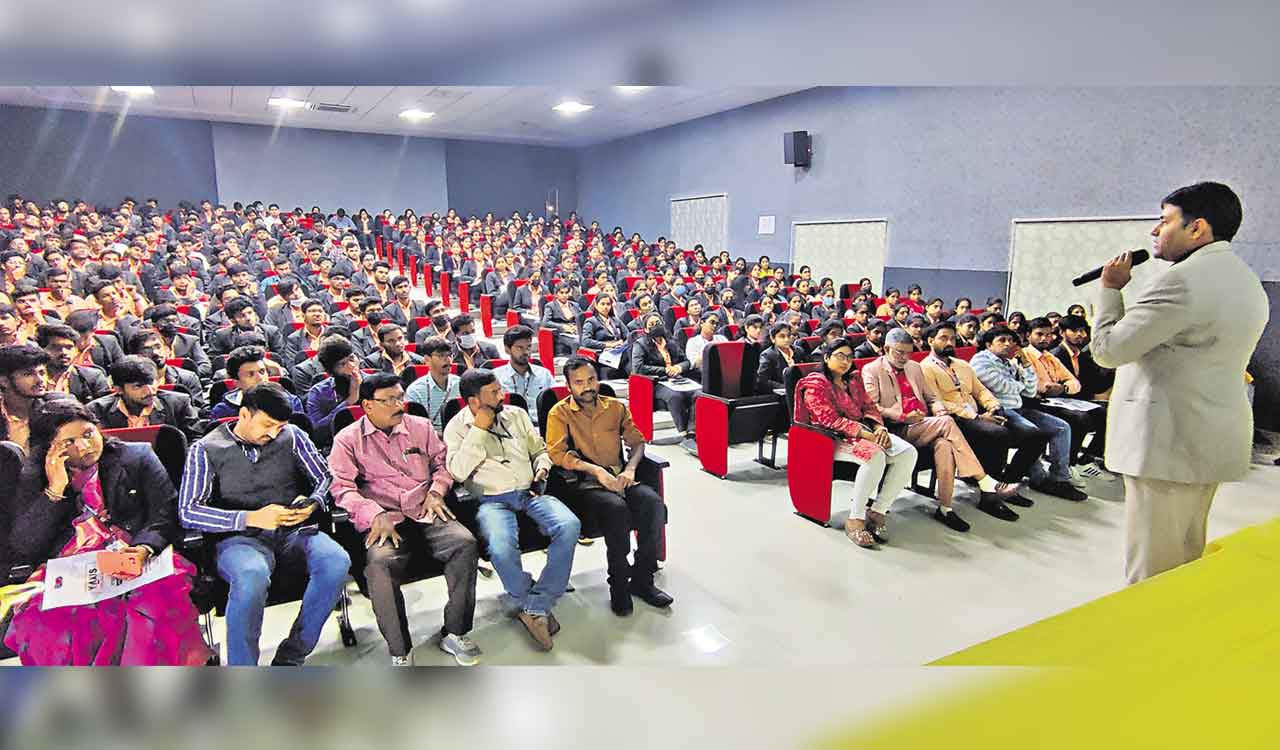 Be flexible on study destinations, students heading abroad told